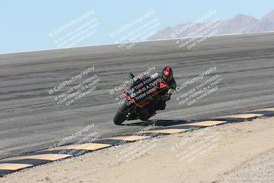 media/Oct-13-2025-Moto Forza (Mon) [[a66d839500]]/3-B Group/Session 2 (Bowl)/